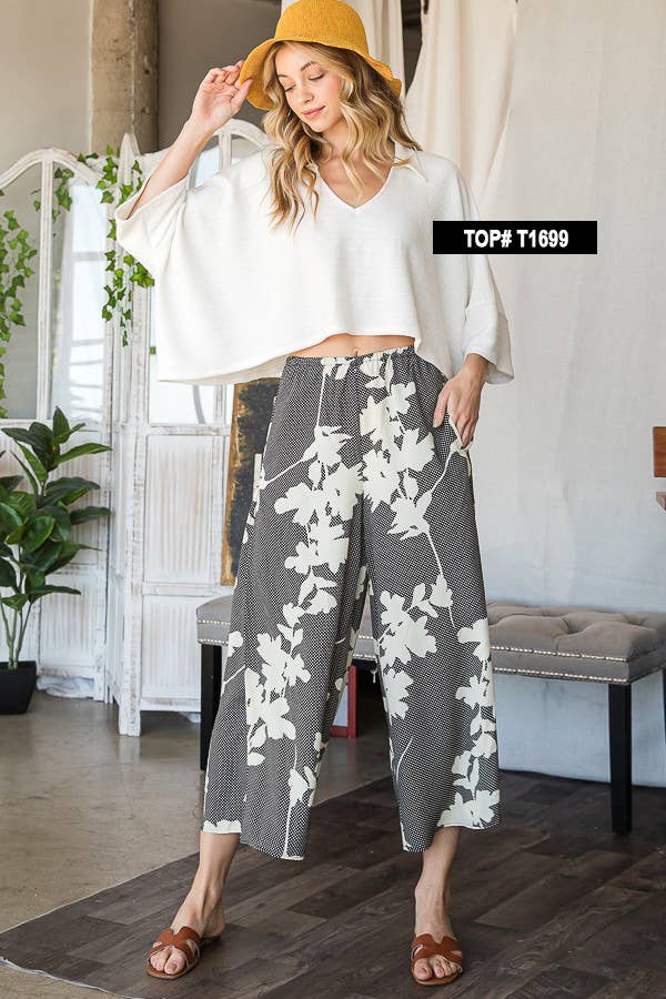 P5161 (SALE) Floral Print Wide Leg Pants - Marie Claire's House of Style 