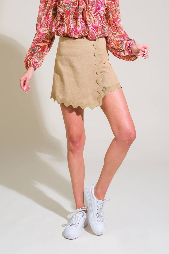 A solid woven skort - IP8609 - Marie Claire's House of Style 